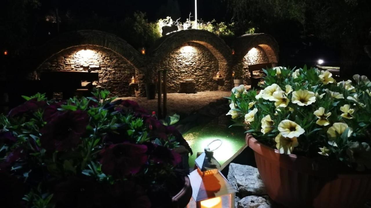 Karczma Michelle Hotel Jankowice  Ngoại thất bức ảnh